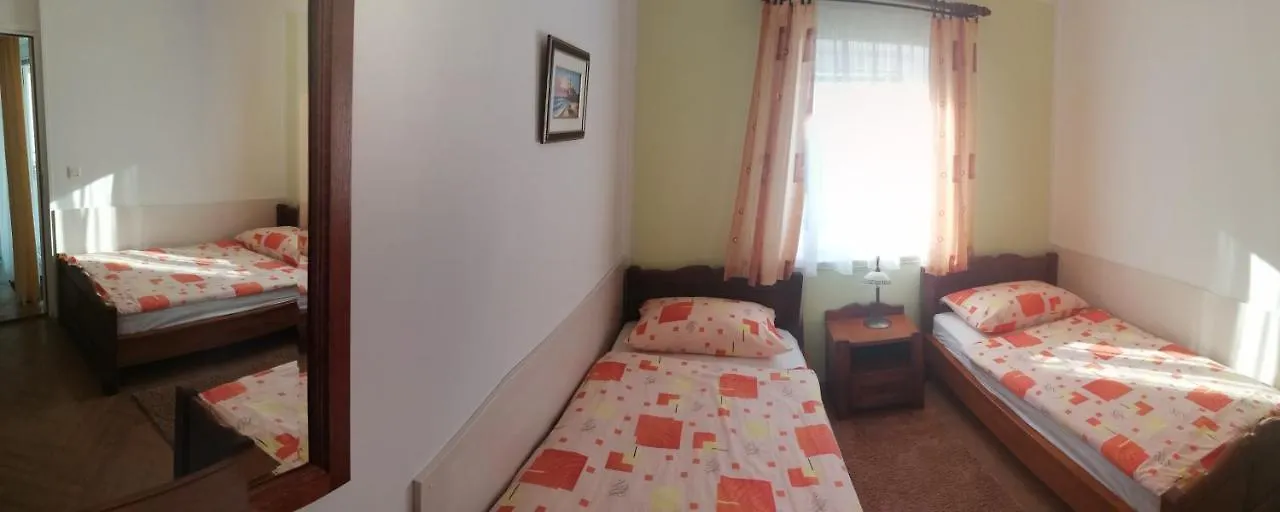 Apartments Tina Пула Хорватия
