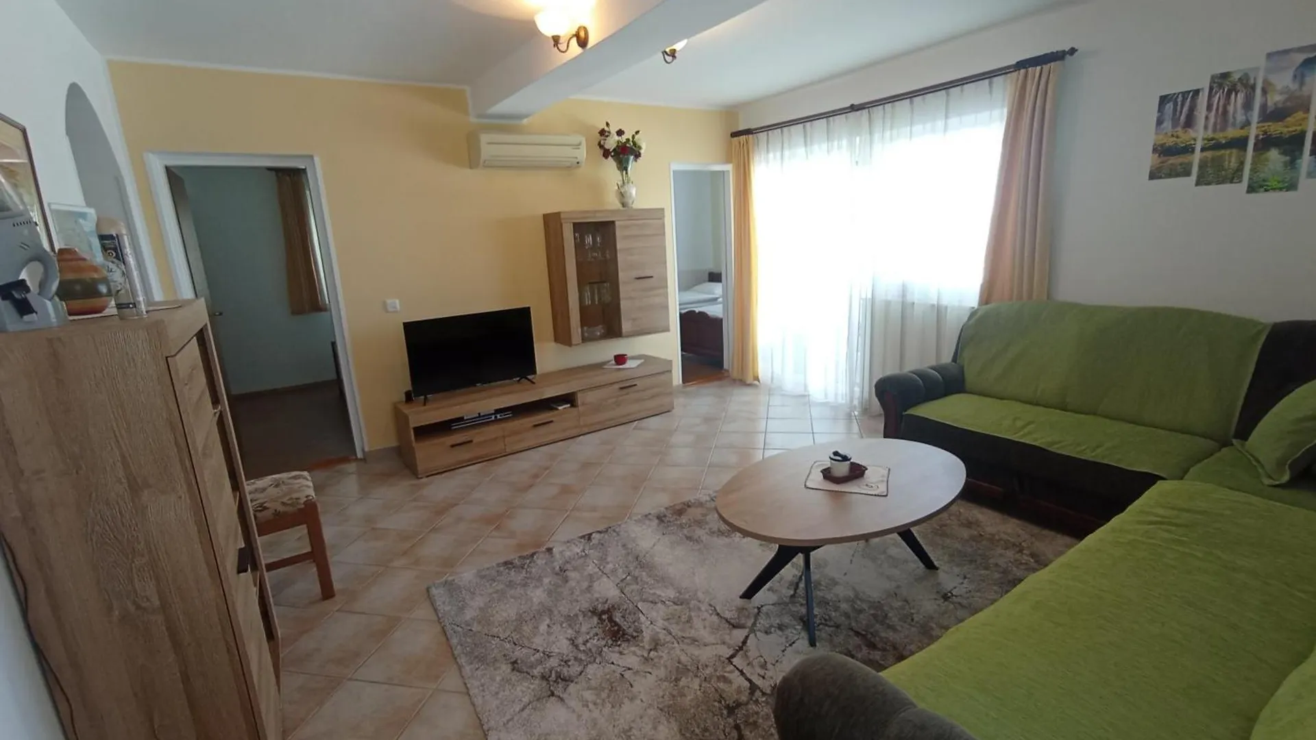 Apartments Tina Пула
