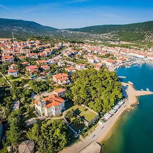 Vodaric Apartment Cres