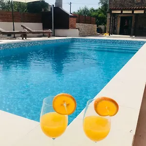 Apartments Malic Apartment Pridraga